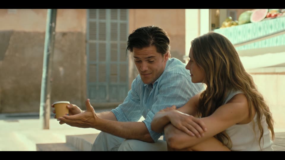 Fall for Me (2025) HIndi Dubbed Movie screenshot 3