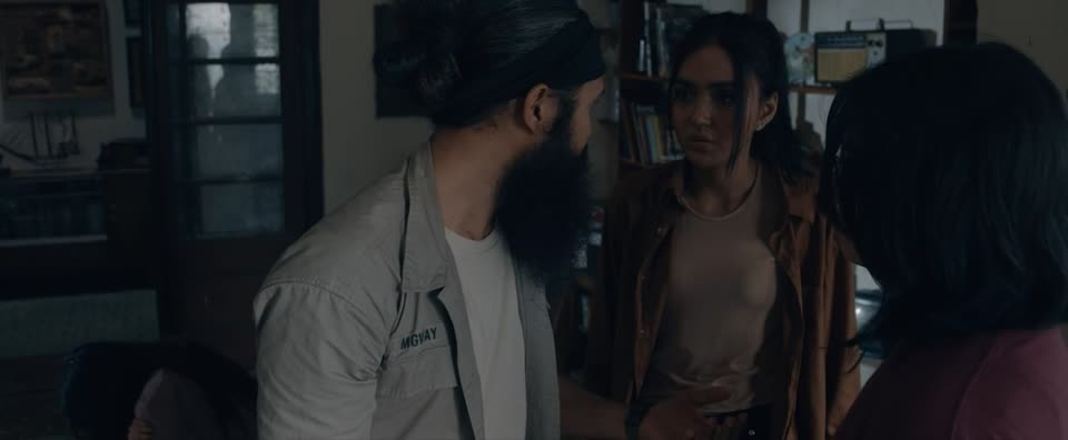 The Draft (2025) Hindi Dubbed Movie screenshot 2