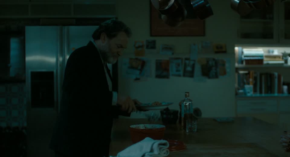 After the Hunt (2025) Hindi Dubbed Movie screenshot 2