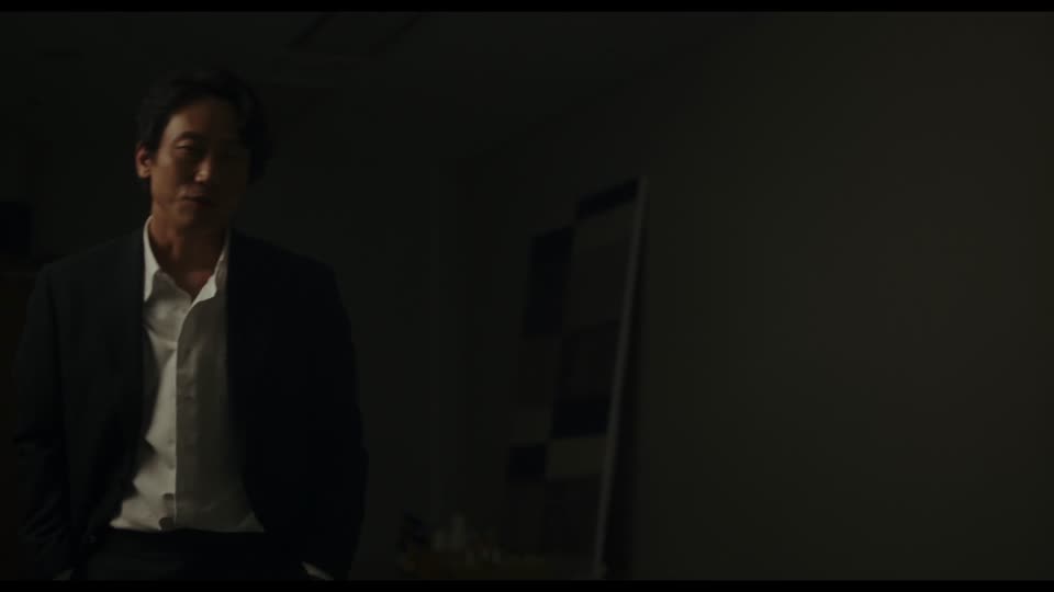 Crypto Man (2025) Hindi Dubbed Movie screenshot 6
