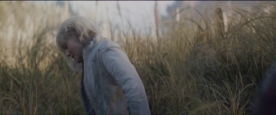 Predator Badlands (2025) Hindi Dubbed Movie screenshot 2