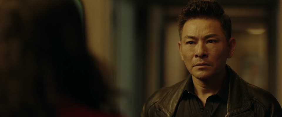 No Escape (2025) Hindi Dubbed Movie screenshot 5