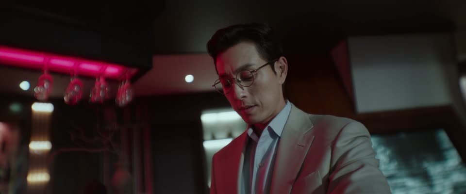 Murderer Report (2025) Hindi Dubbed Movie screenshot 3