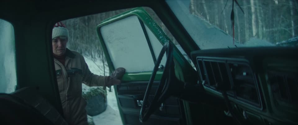 Dead of Winter (2025) Hindi Dubbed Movie screenshot 4
