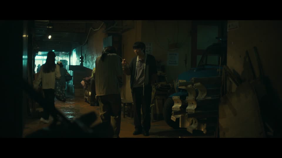 The Ugly (2025) Hindi Dubbed Movie screenshot 3