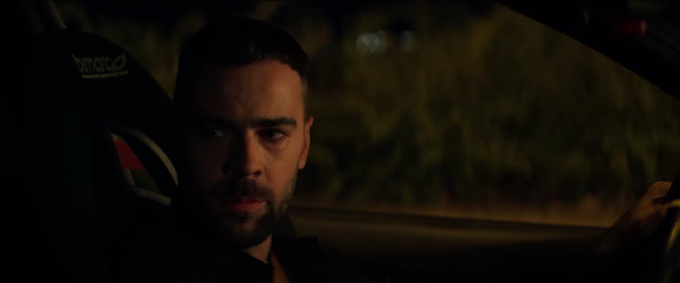 The Race AKA Cursa (2025) Hindi Dubbed Movie screenshot 4