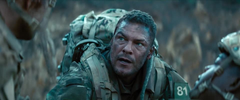 War Machine (2026) Hindi Dubbed Movie screenshot 3