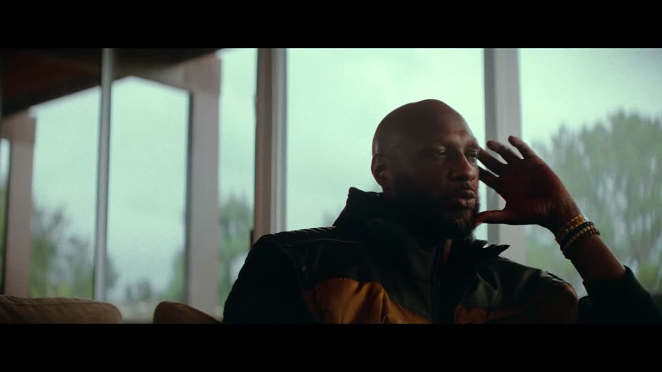 Untold The Death & Life of Lamar Odom (2026) Hindi Dubbed Movie screenshot 1