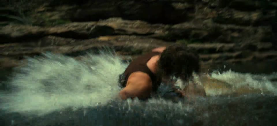 Apex (2026) Hindi Dubbed Movie screenshot 5