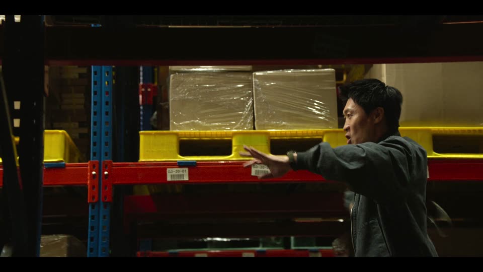 Husbands in Action (2026) Hindi Dubbed Movie screenshot 1