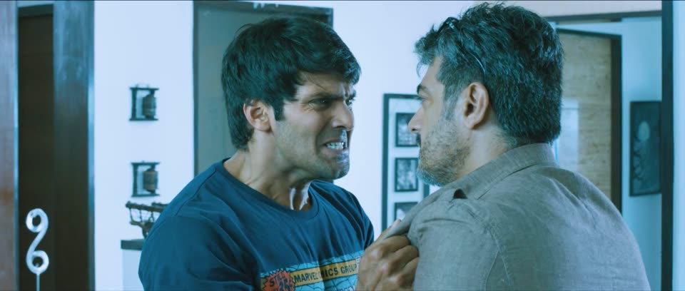 Arrambam (2013) Hindi Dubbed Movie screenshot 2