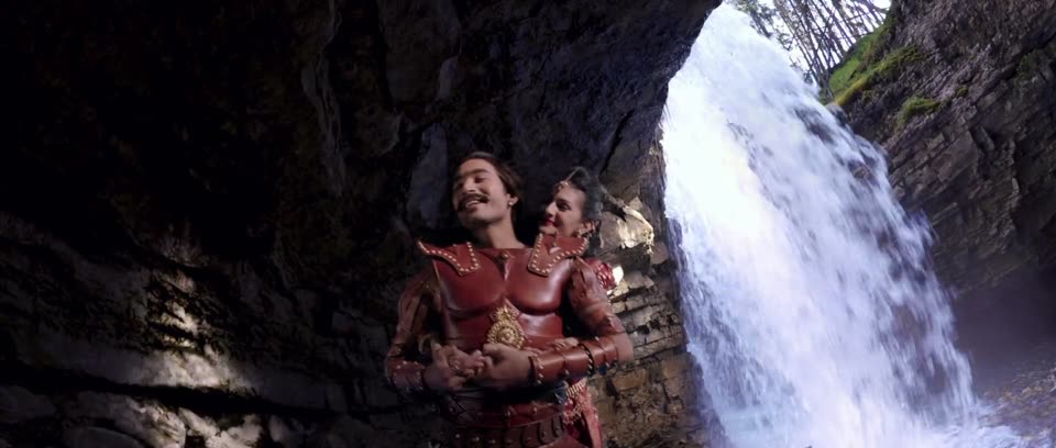 Anegan (2015) Hindi Dubbed Movie screenshot 3