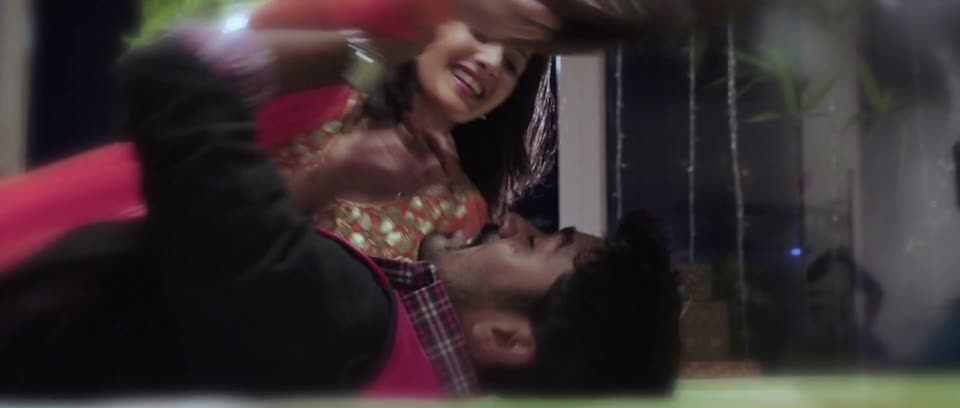 Anegan (2015) Hindi Dubbed Movie screenshot 6