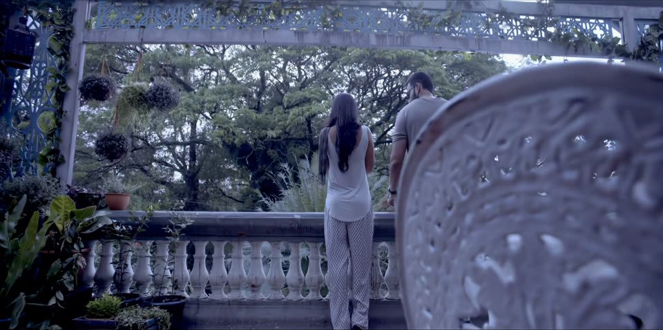 Ezra (2017) Hindi Dubbed Movie screenshot 4