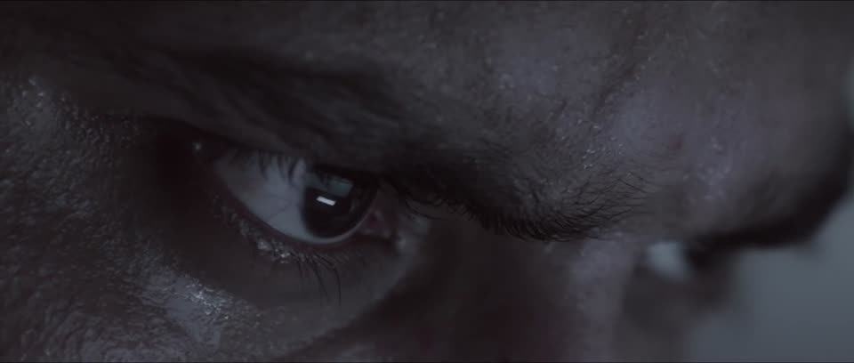 Iravukku Aayiram Kangal (2018) Hindi Dubbed Movie screenshot 4