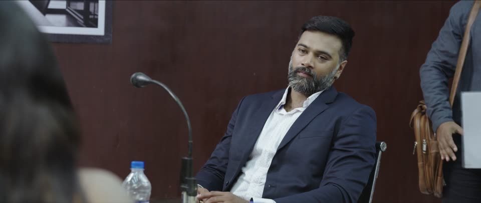 Walter (2020) Hindi Dubbed Movie screenshot 2